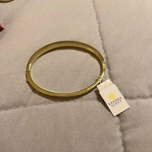 New kendra Scott bangle